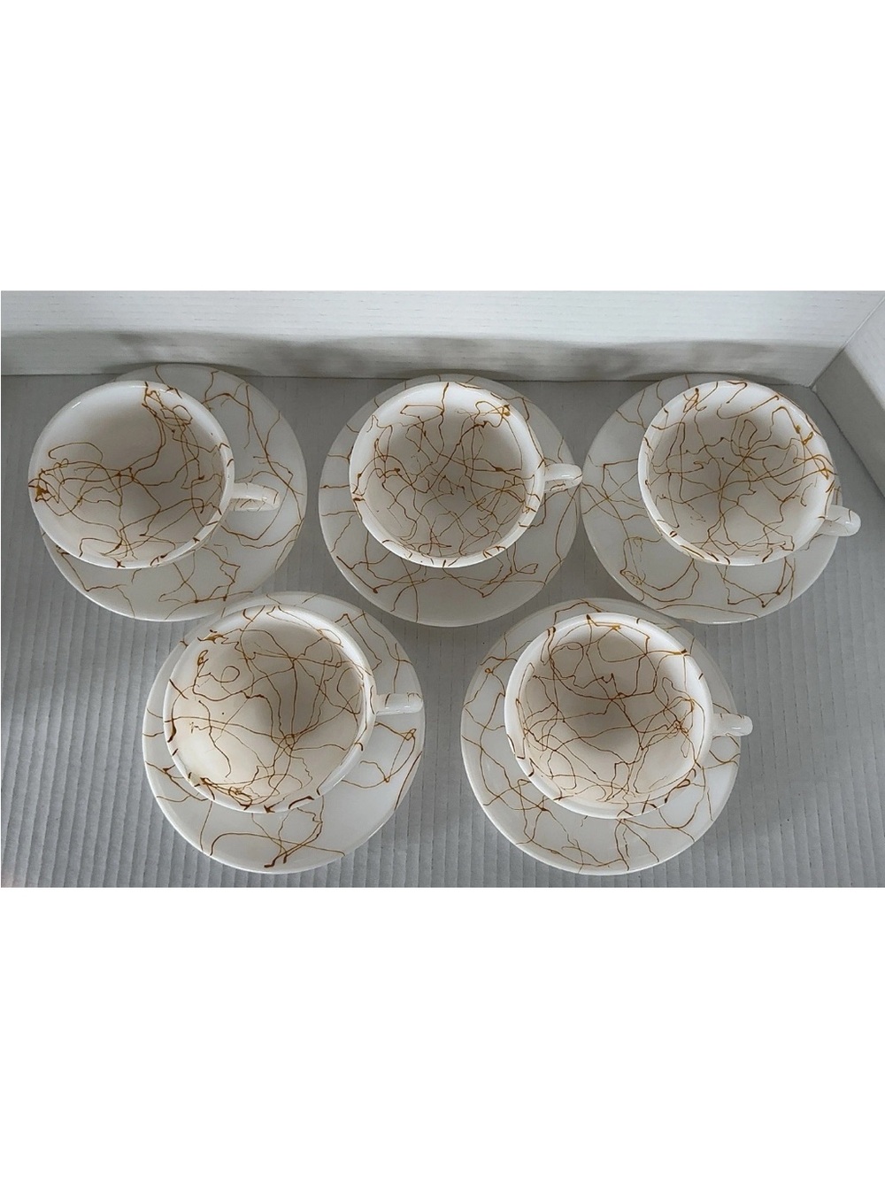 Hazel Atlas White Glass Butterscotch Drizzle String Cup (5) & (5) Saucers - Picture 7 of 9